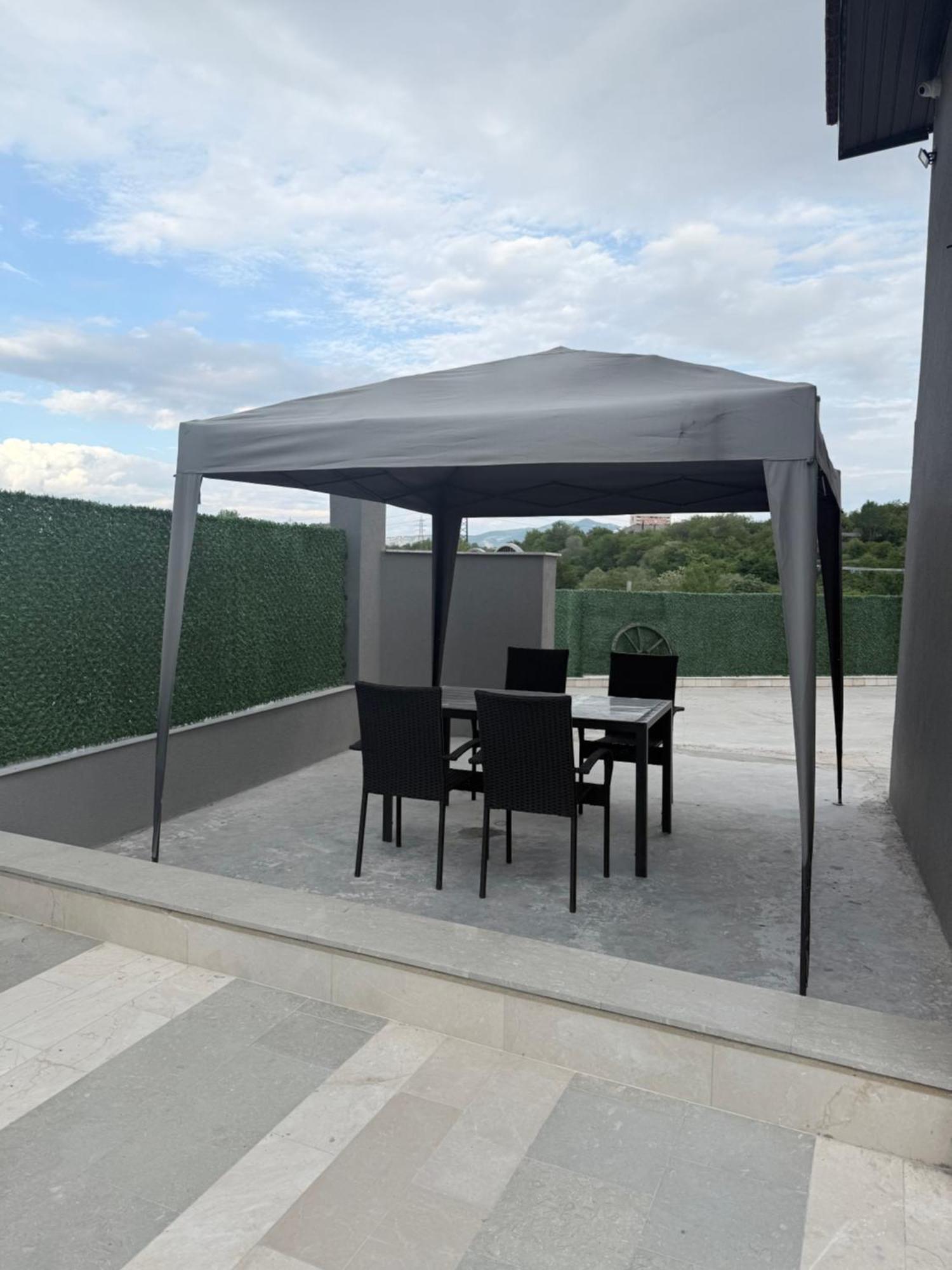 Стаи За Гости Dream Kurdzhali Ngoại thất bức ảnh